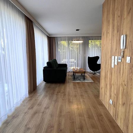 Plazowa Residence Щирк Екстериор снимка