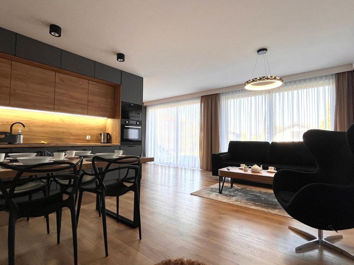 Plazowa Residence Щирк Екстериор снимка