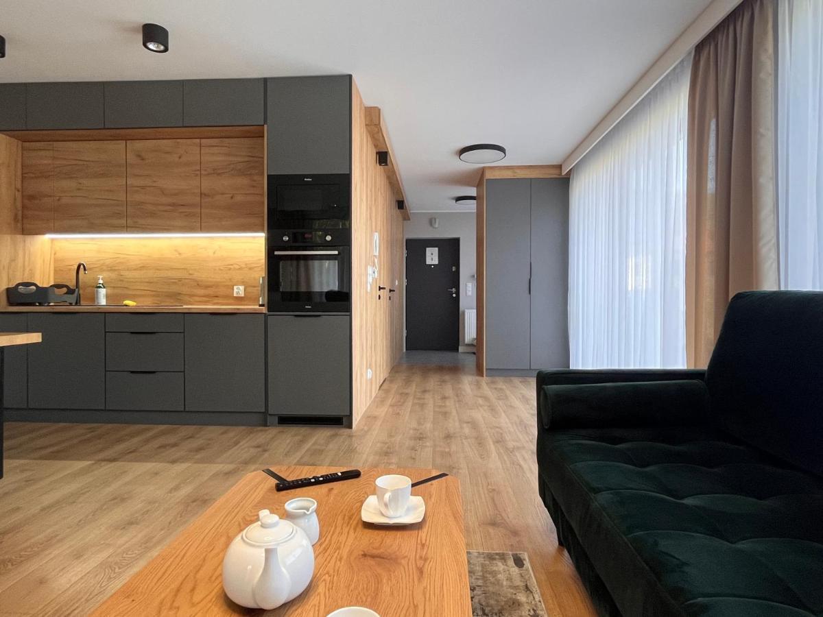 Plazowa Residence Щирк Екстериор снимка